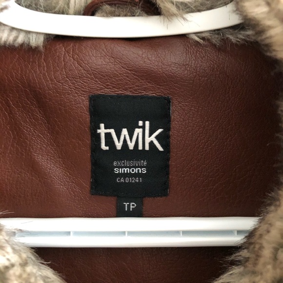 Twik Moto faux leather jacket. Size XS - Picture 4 of 7